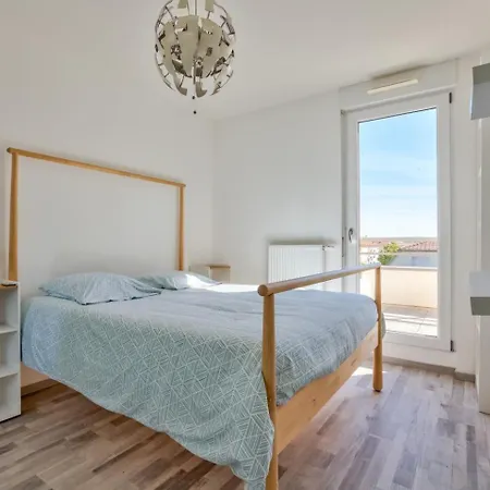 Stunning 2br Flat With Terrace And Private Parking * Strasbourg