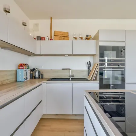 דירה Stunning 2br Flat With Terrace And Private Parking