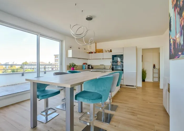 Apartman Stunning 2br Flat With Terrace And Private Parking Strasbourg