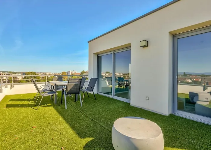 Stunning 2br Flat With Terrace And Private Parking Daire *