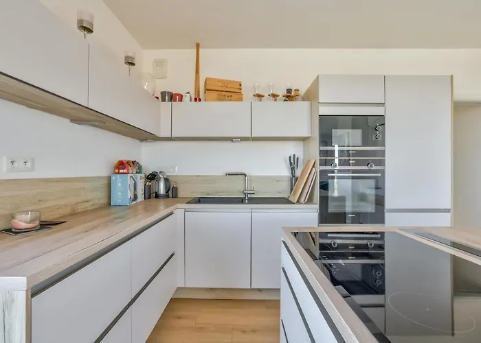 Daire Stunning 2br Flat With Terrace And Private Parking