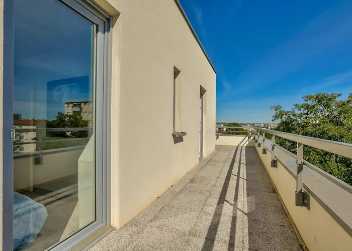 Stunning 2br Flat With Terrace And Private Parking Apartman Strasbourg