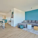 Stunning 2br Flat With Terrace And Private Parking Estrasburgo