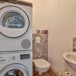 Stunning 2br Flat With Terrace And Private Parking